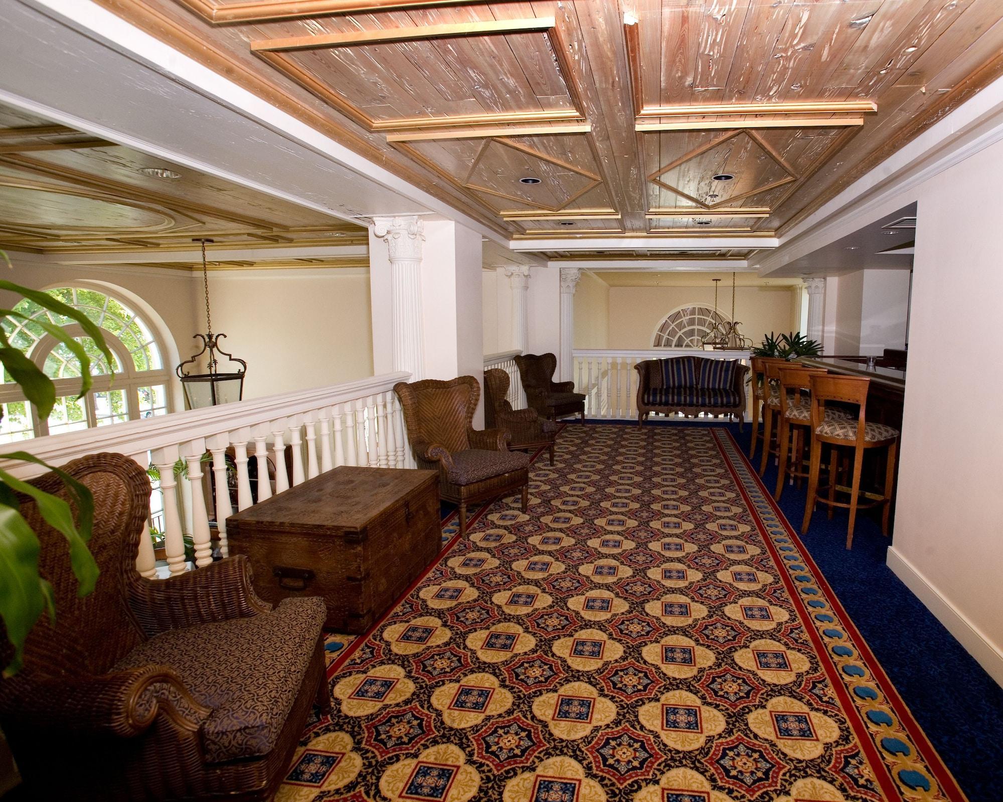 The Terrace Hotel Lakeland, Tapestry Collection By Hilton Bagian luar foto
